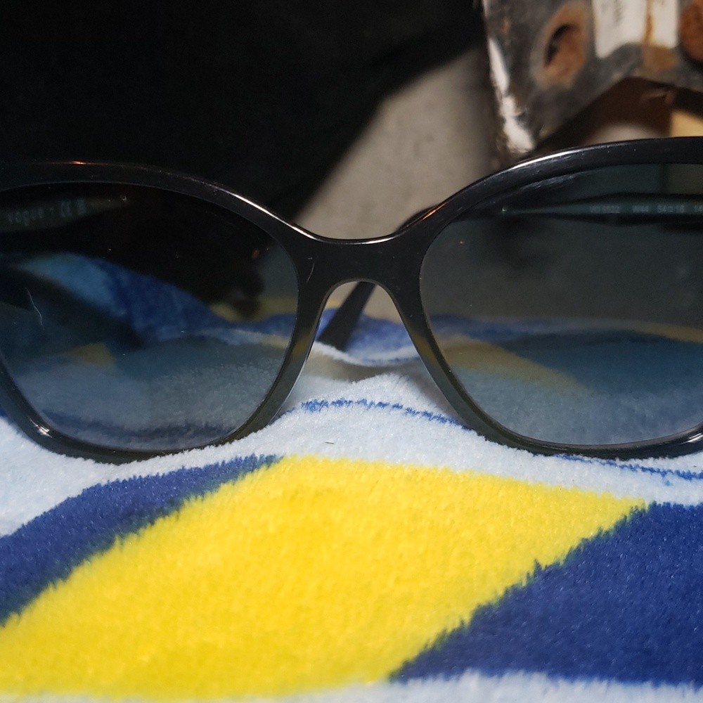 Stylish Black Vouge Sunglasses